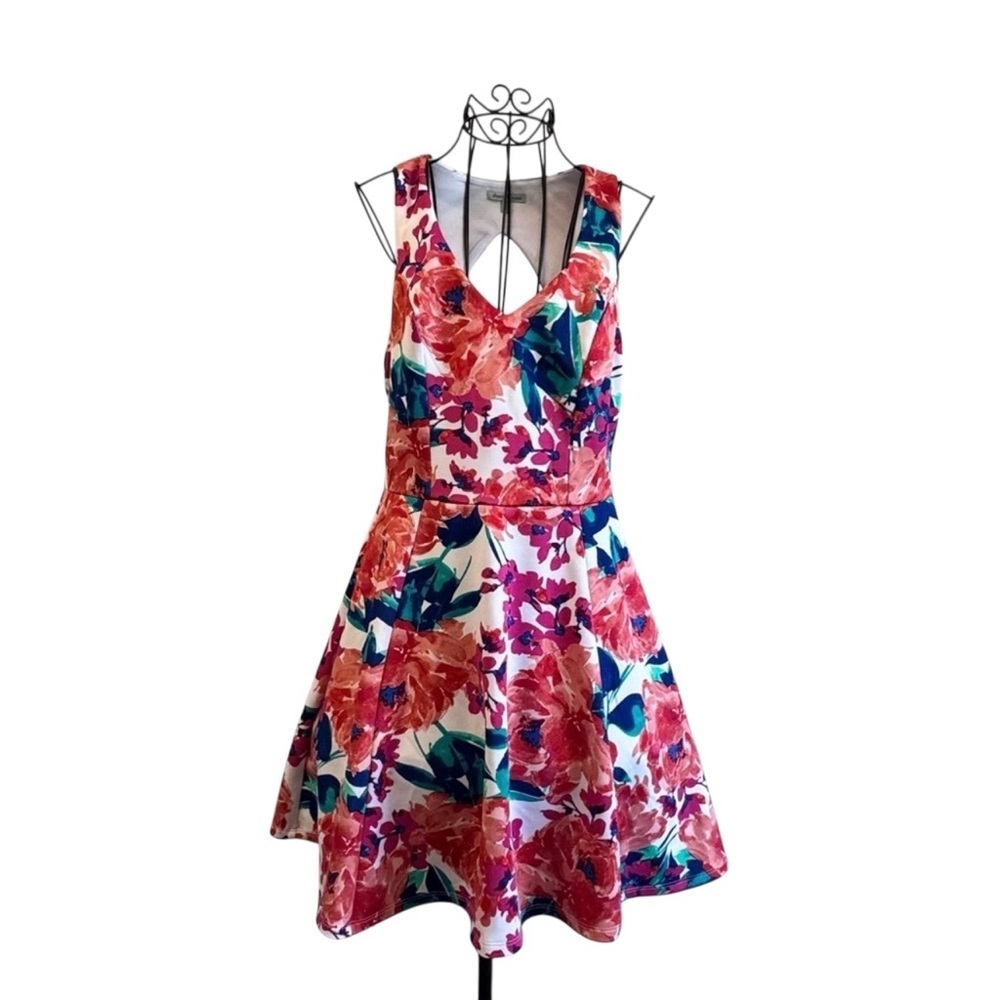 Charlotte Russe Multicolor Dress for Women - Picture 3 of 6